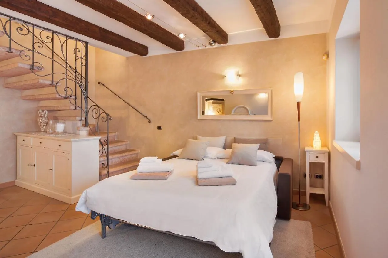Apartment Casetta Alla Pozza In טורי דל בנקו